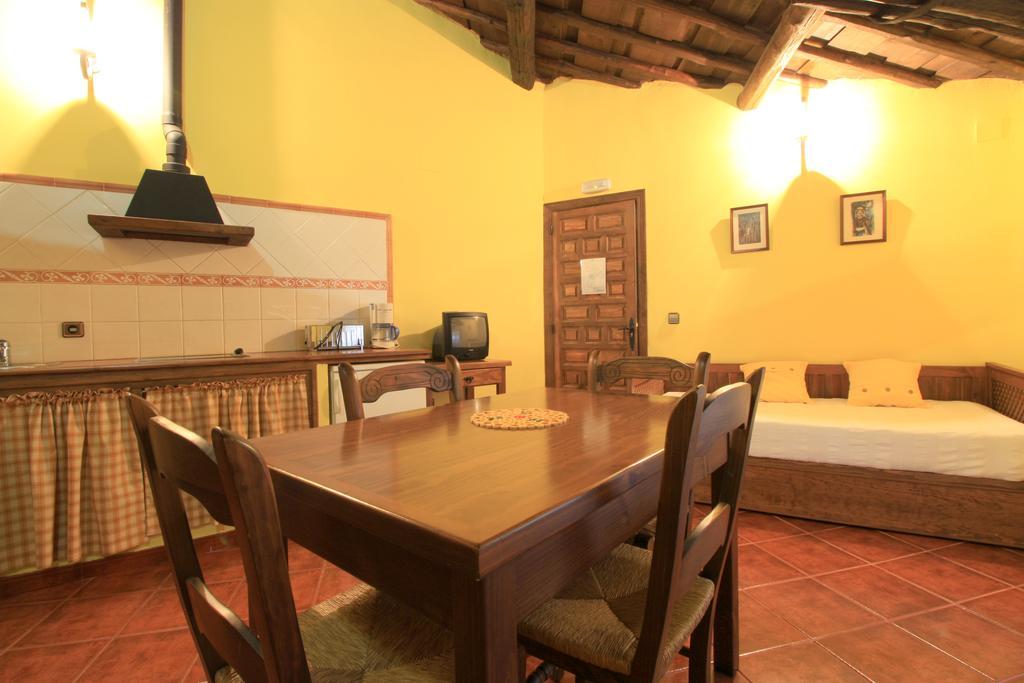 La Boticaria Casa Rural Apartamento Descargamaría 외부 사진